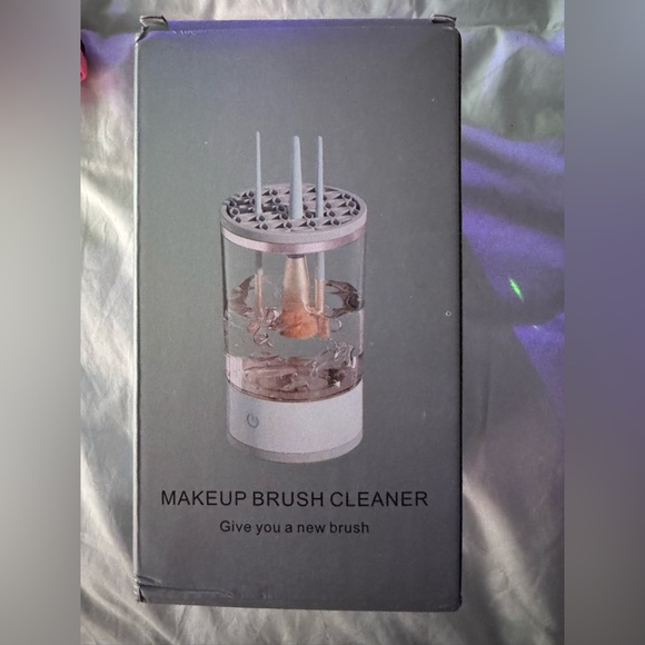 Electric Makeup Brush Cleaner Beauty Makeup Brushes Set BNWT in original box - Picture 1 of 12